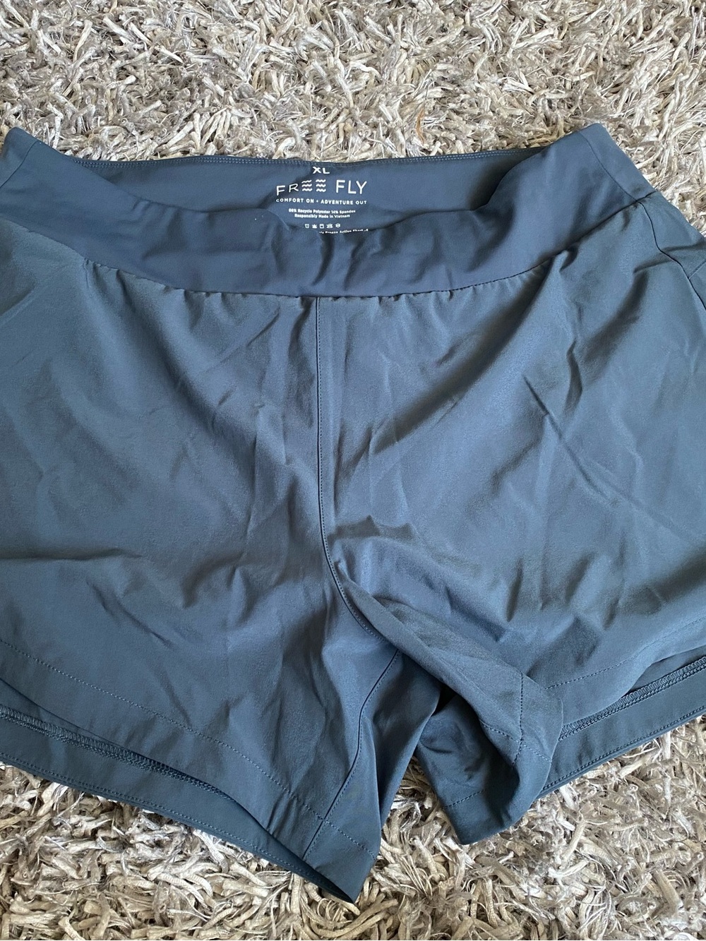 Free Fly breeze active lined shorts XL